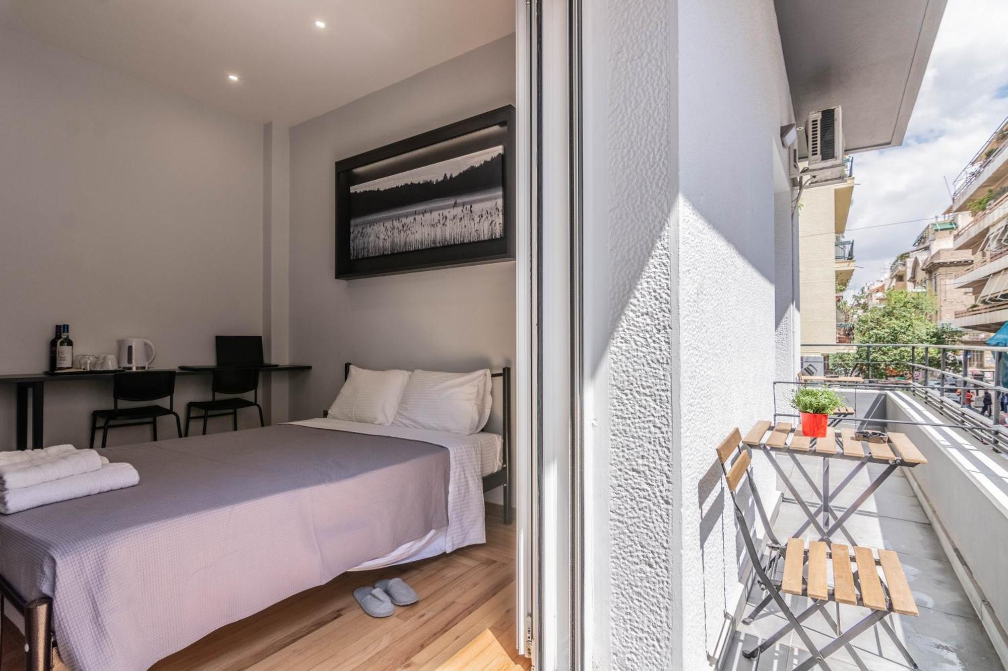 Aris Premium Accommodations أثينا المظهر الخارجي الصورة