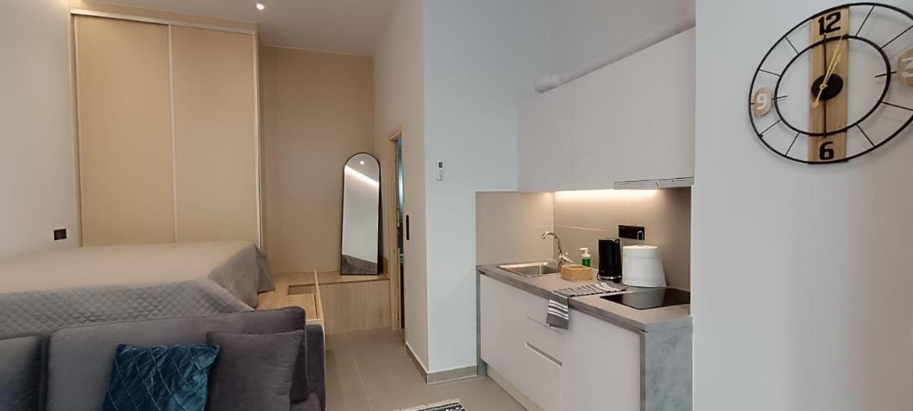 Aris Premium Accommodations أثينا المظهر الخارجي الصورة