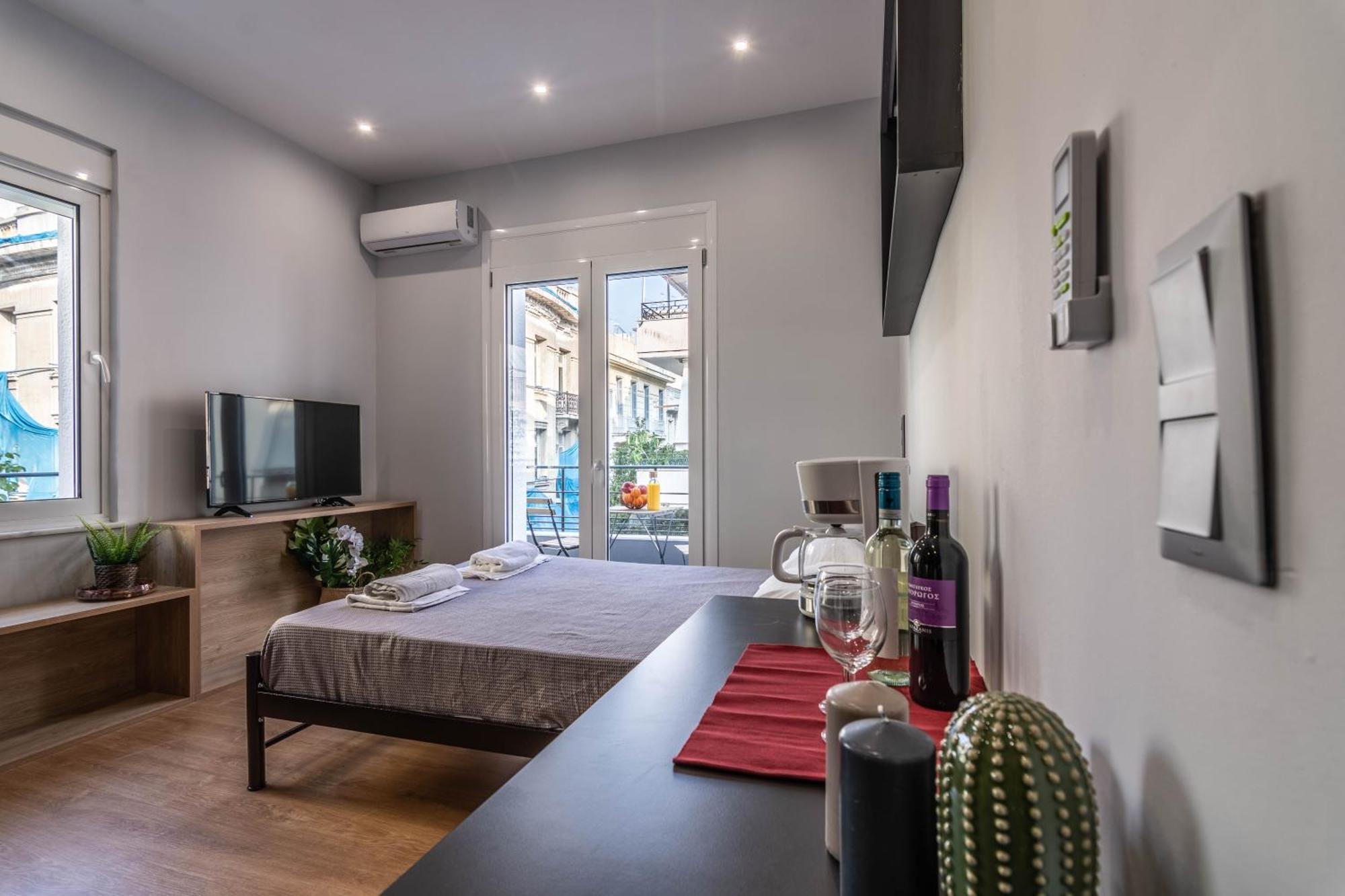 Aris Premium Accommodations أثينا الغرفة الصورة